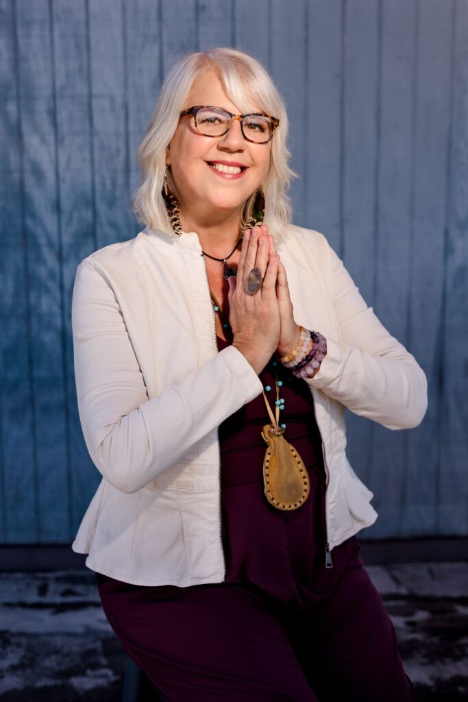 clarissa-feminine-fire-healing-hands-praying